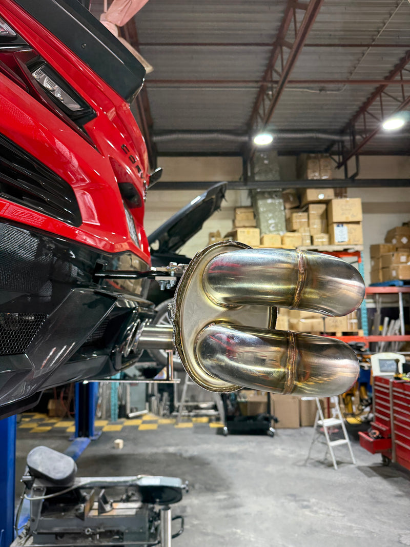 Décibel Killer Chevrolet Corvette C8 Z06 | Bolt On Resonated Turn Down Exhaust Tips